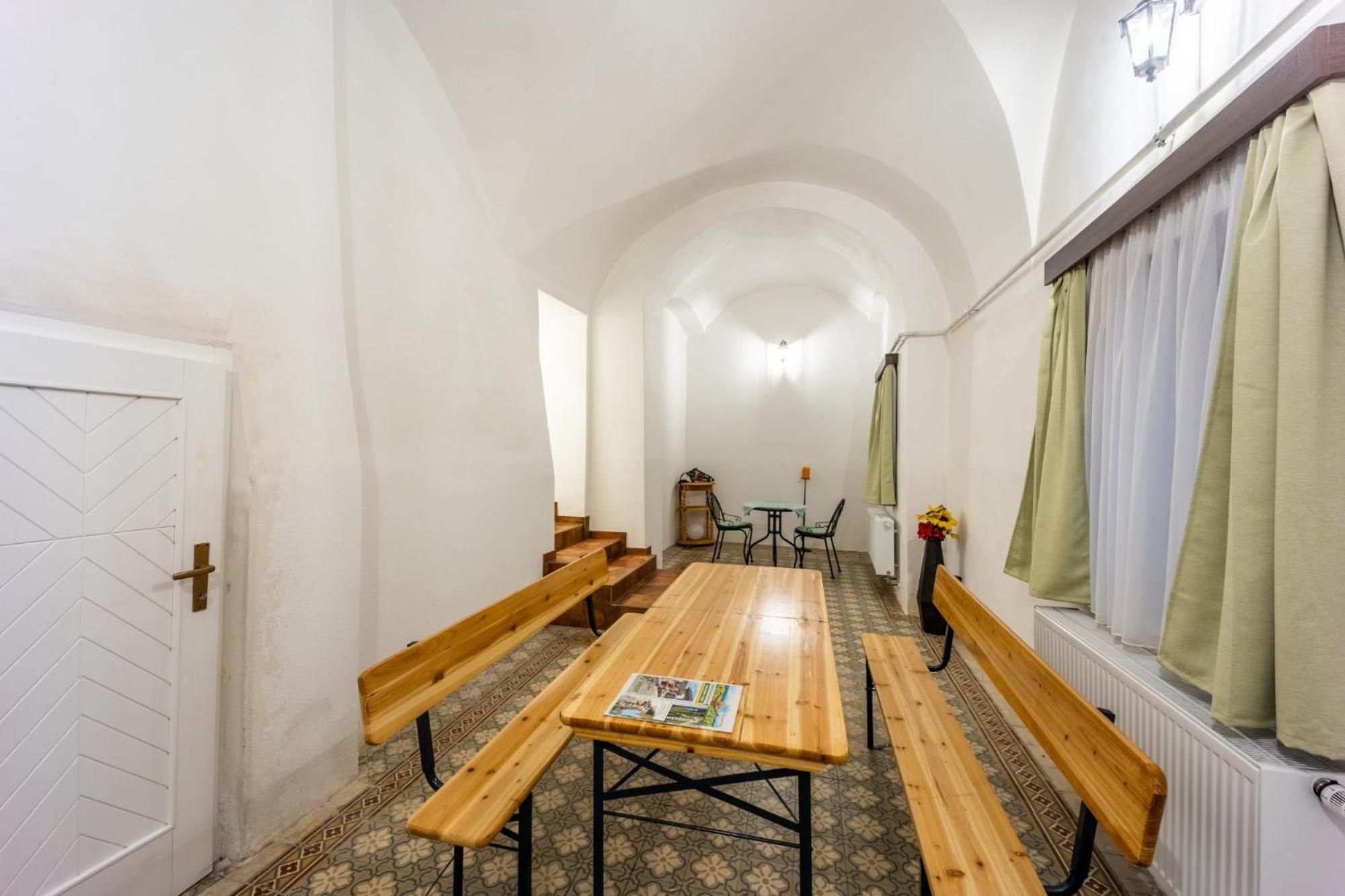 Bezauberndes Gaestehaus In Šatov Εξωτερικό φωτογραφία