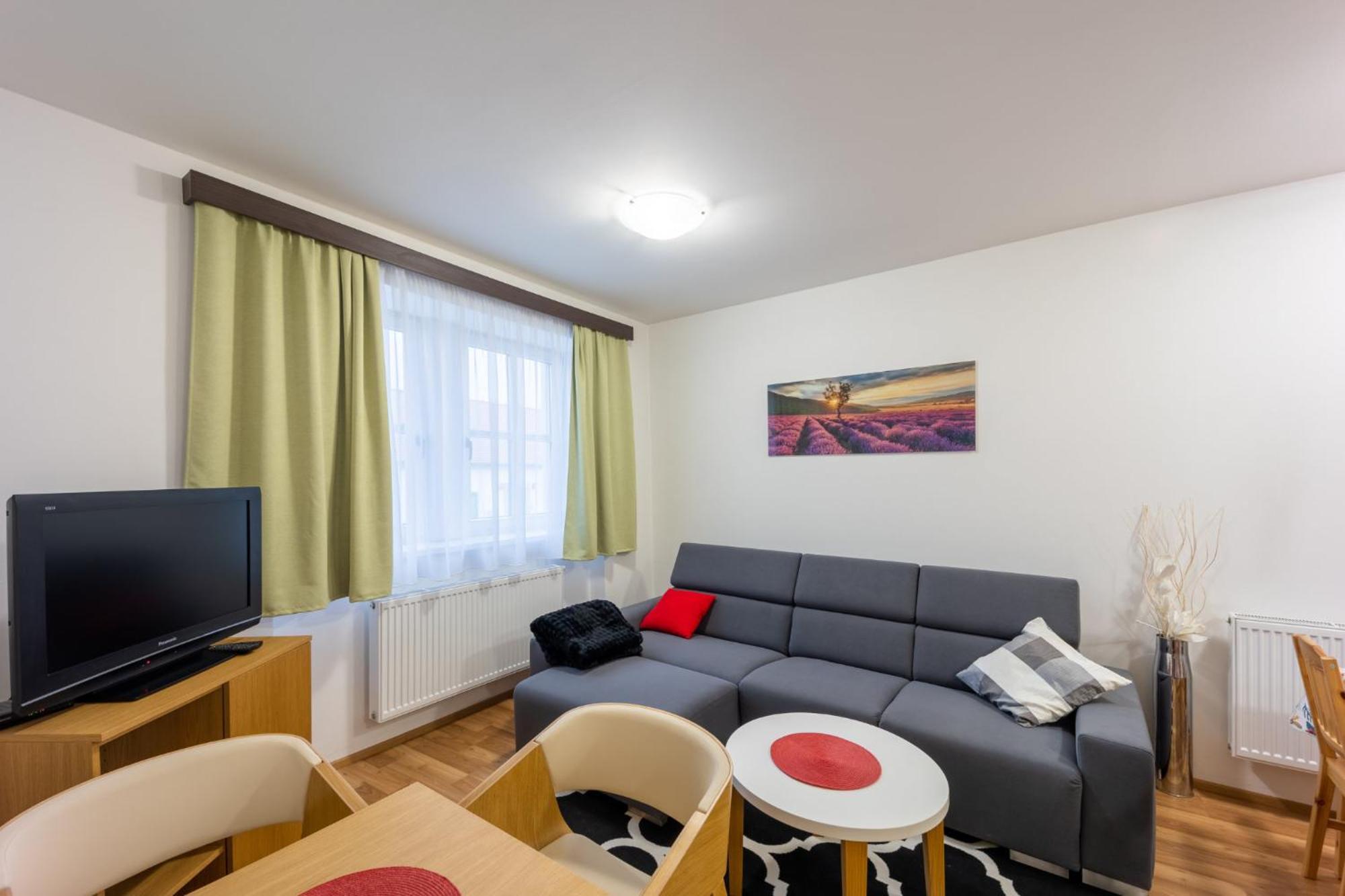 Bezauberndes Gaestehaus In Šatov Εξωτερικό φωτογραφία